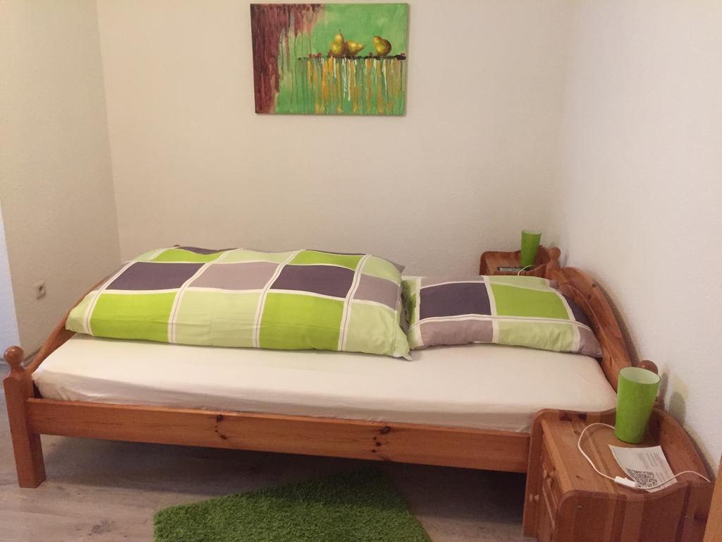 Rael-Boardinghouse Ξενοδοχείο Μπίλεφελντ Δωμάτιο φωτογραφία