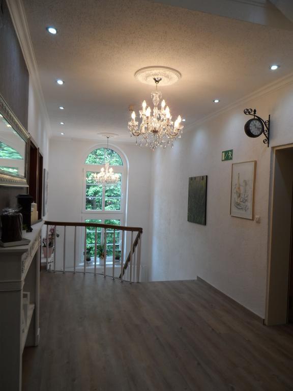 Rael-Boardinghouse Ξενοδοχείο Μπίλεφελντ Εξωτερικό φωτογραφία